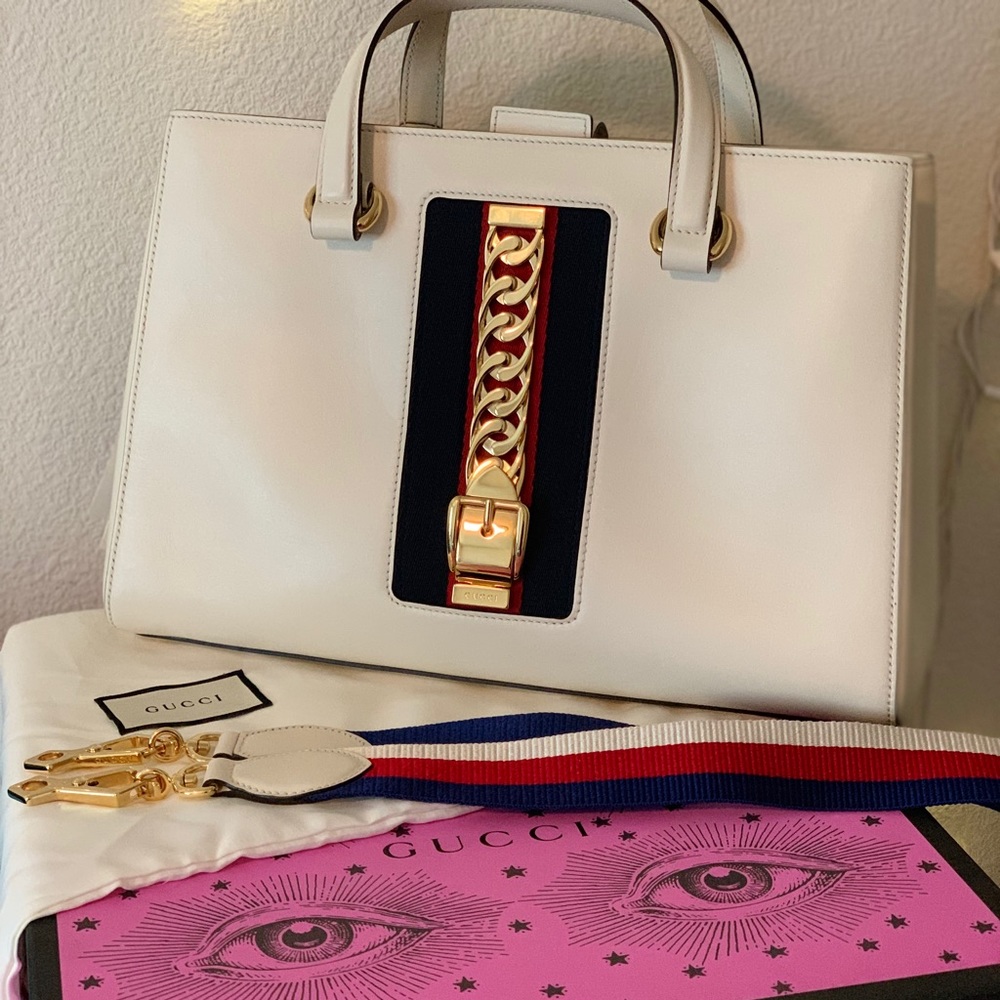 GUCCI Calfskin Medium Sylvie Top Handle Tote White